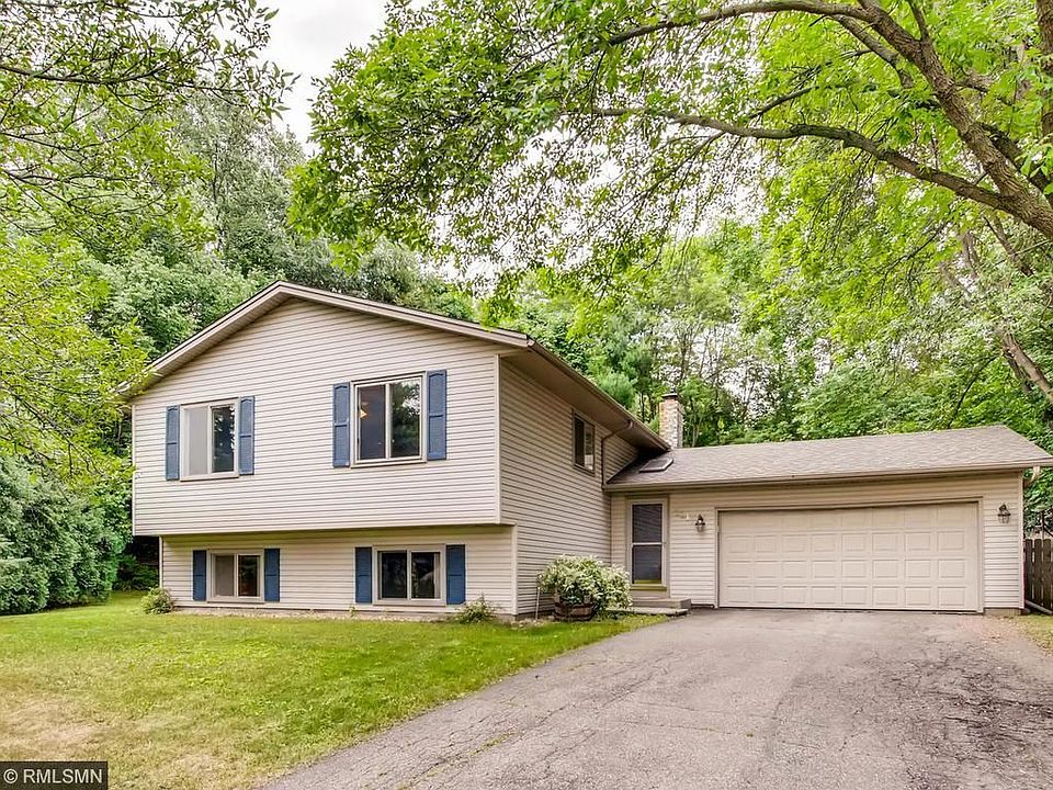 1st image of 2211 Friendship Ln