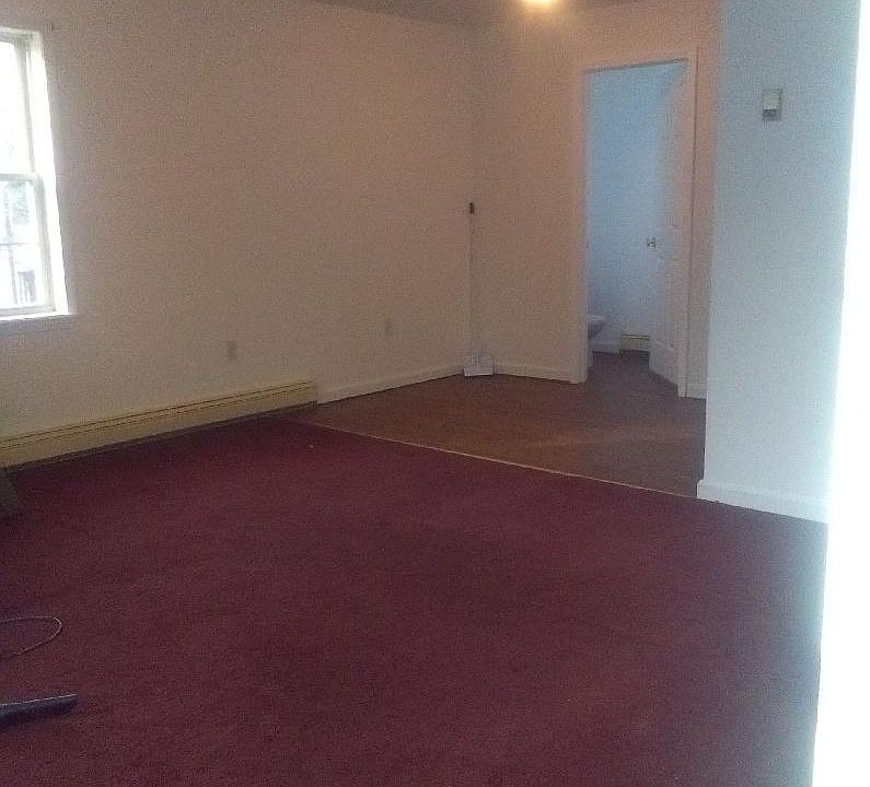 2nd image of 79 Colden Hill Rd