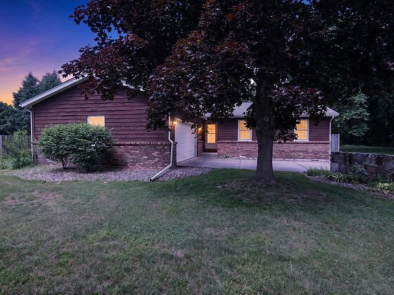 2nd image of 56800 Bow Dr