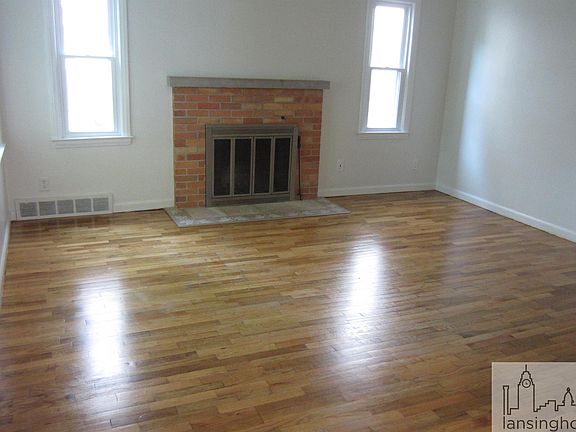 4th image of 1313 W Barnes Ave