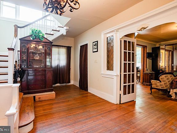 3rd image of 338 W Hortter St #26