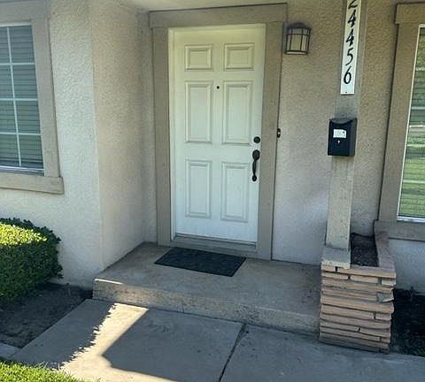 3rd image of 24456 University Ave #0