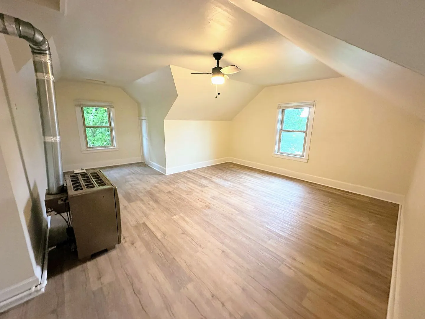 1816 Wollmer Street — Photo 4