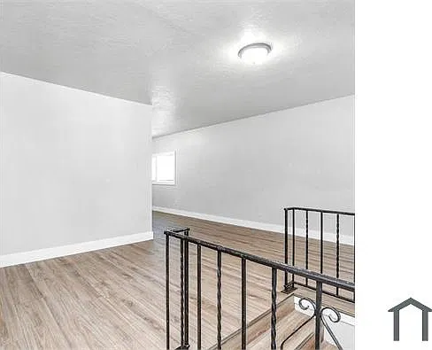1 bed, 900 sqft, $2,000 — Photo 2