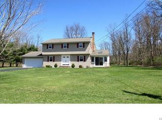5 Patricia Ln, Clinton Corners, NY