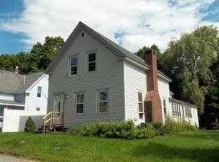 71 Maple St, Mechanic Falls, ME 04256