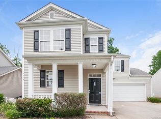 6116 Raisin Tree Ln, Charlotte, NC 28215