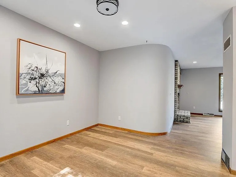7653 Farmington Way — Photo 16
