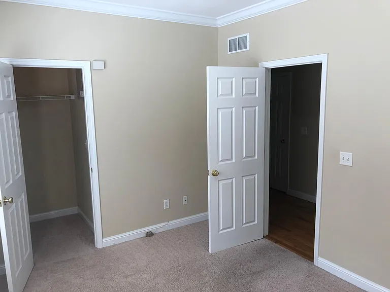 7338 Amherst Ave — Photo 12