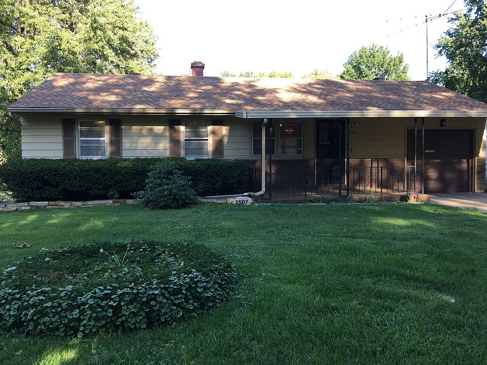 1st image of 2507 S Crescent Ave