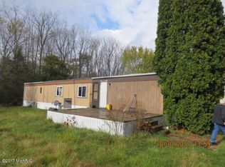 951 Sherman St, Nashville, MI 49073