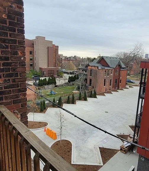 675 W Willis St — Photo 12