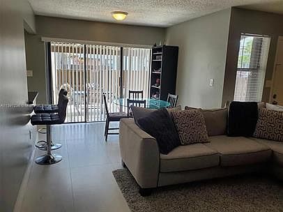 5th image of 10080 NW 9th Street Cir APT 105