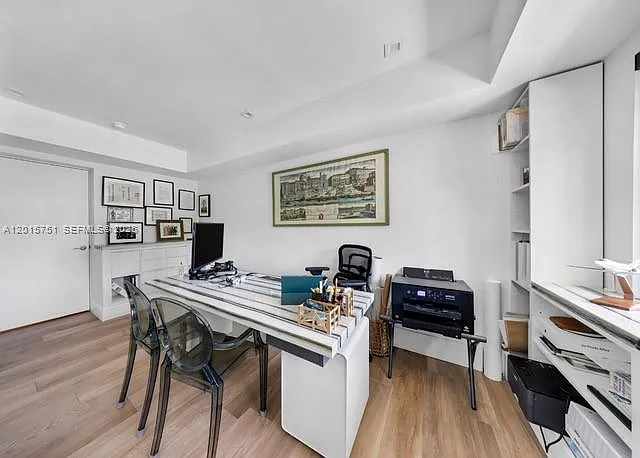 1141 NE 90th St — Photo 33
