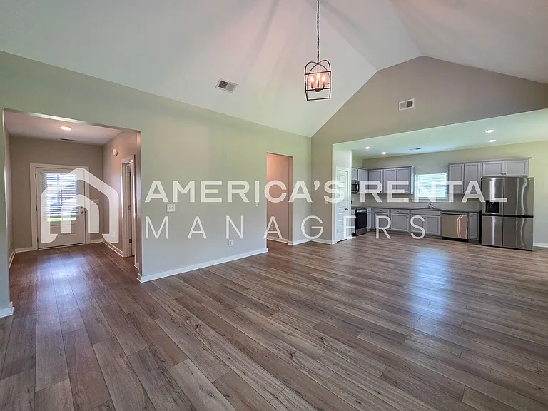 41 Whithall Cir — Photo 10