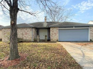 10110 Kirkwren Dr, Houston, TX 77089