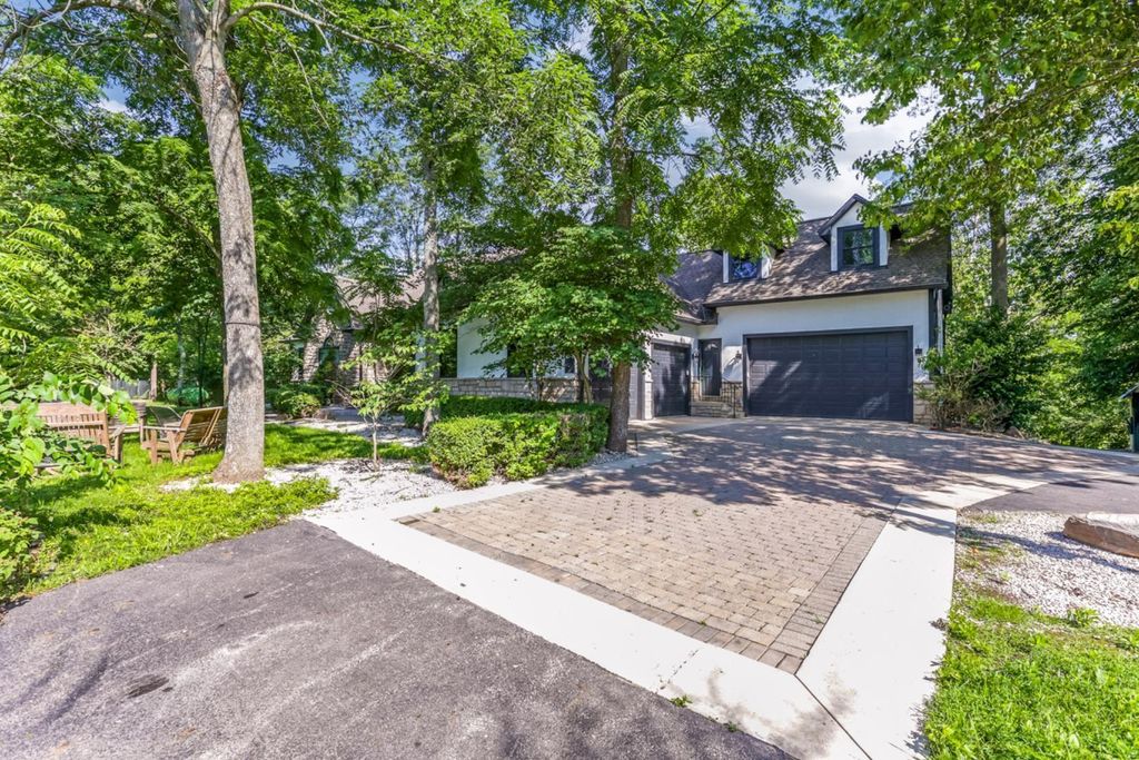 Real estate listing image