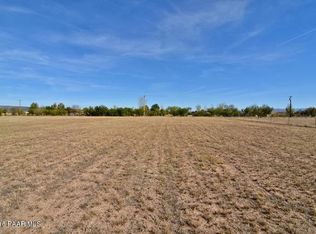 24260 N Big Springs Ranch Rd, Paulden, AZ 86334