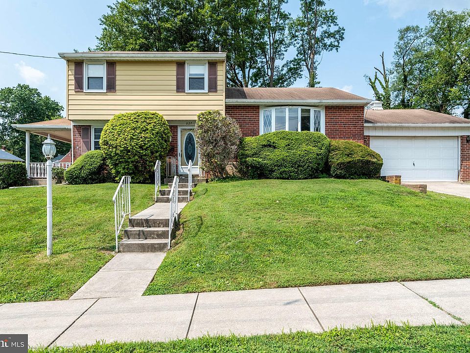 1st image of 827 Lincoln Dr