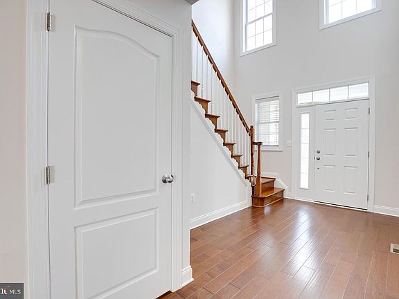 5th image of 42936 Courtland Chase Sq