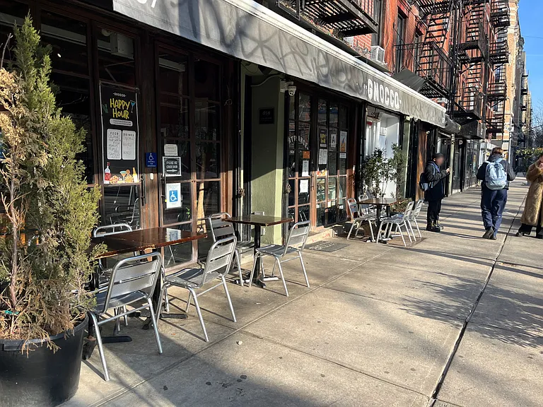 361 E 10th St #28 — Photo 7