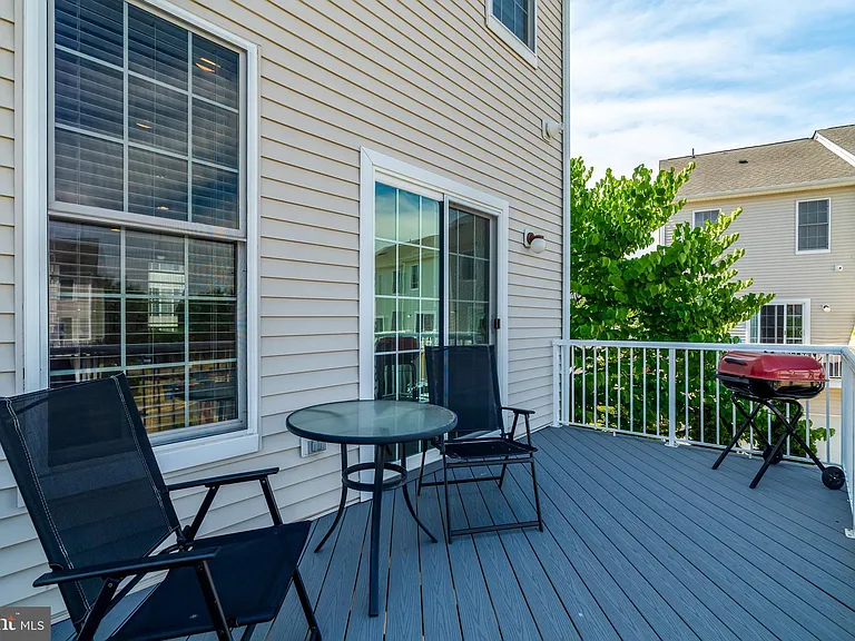 25368 Shipley Ter — Photo 26