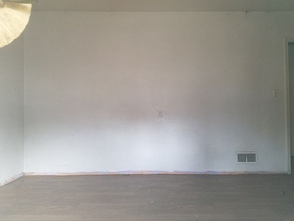 5th image of 2200 Ohio Ave