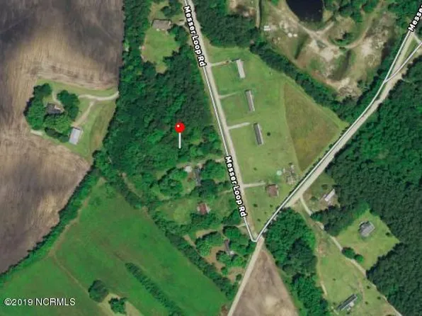 337 Messer Loop Rd, Burgaw, NC 28425