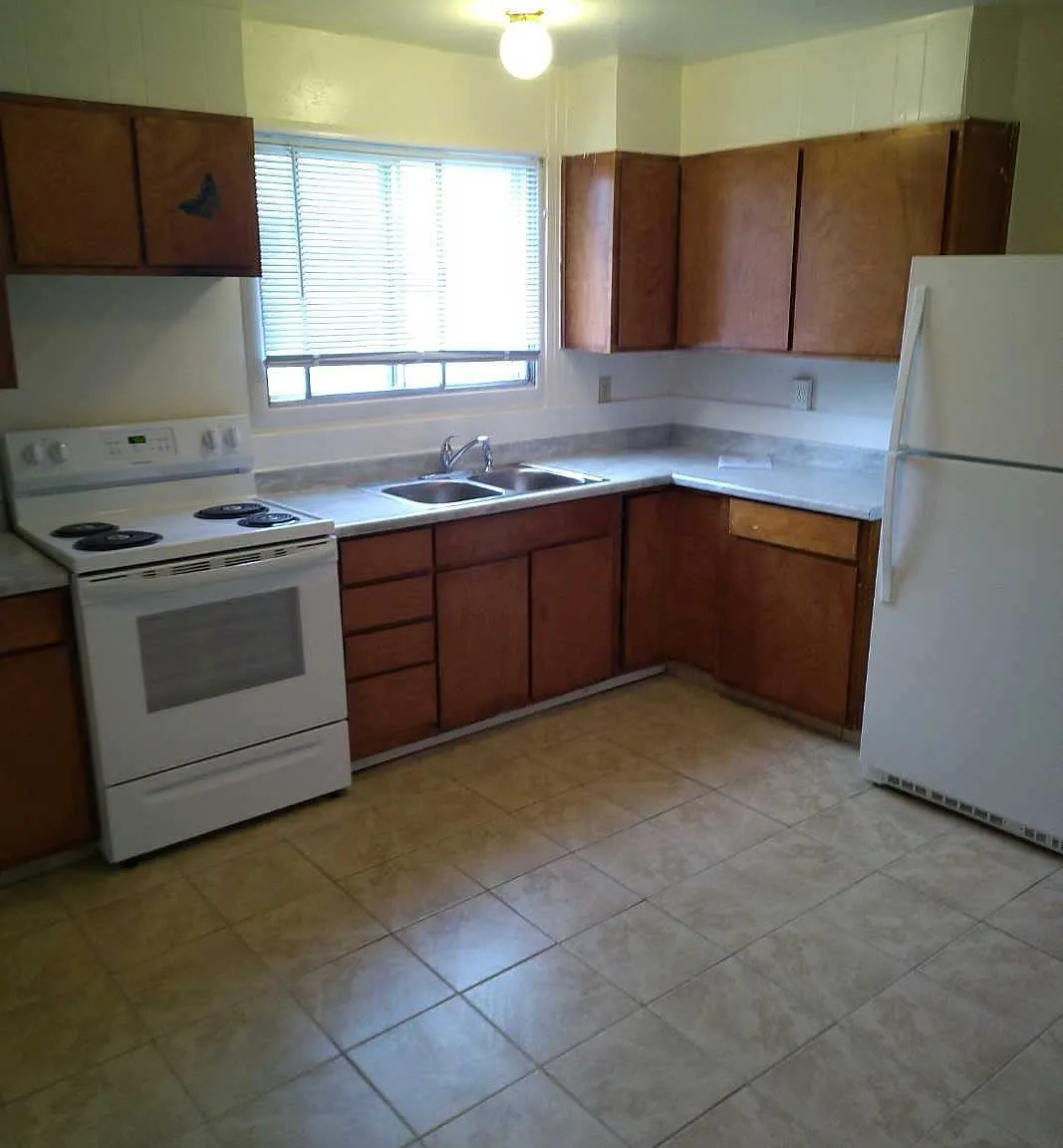 2 bed, 976 sqft, $900 — Photo 4