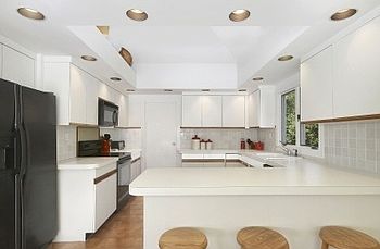 5th image of 12 Meadow Ln