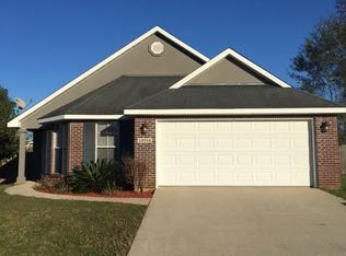 13716 Hidden Oaks Dr, Gulfport, MS 39503