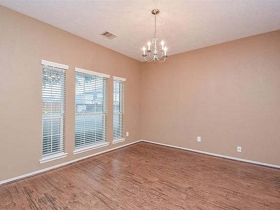 4th image of 12015 Canyon Falls Dr
