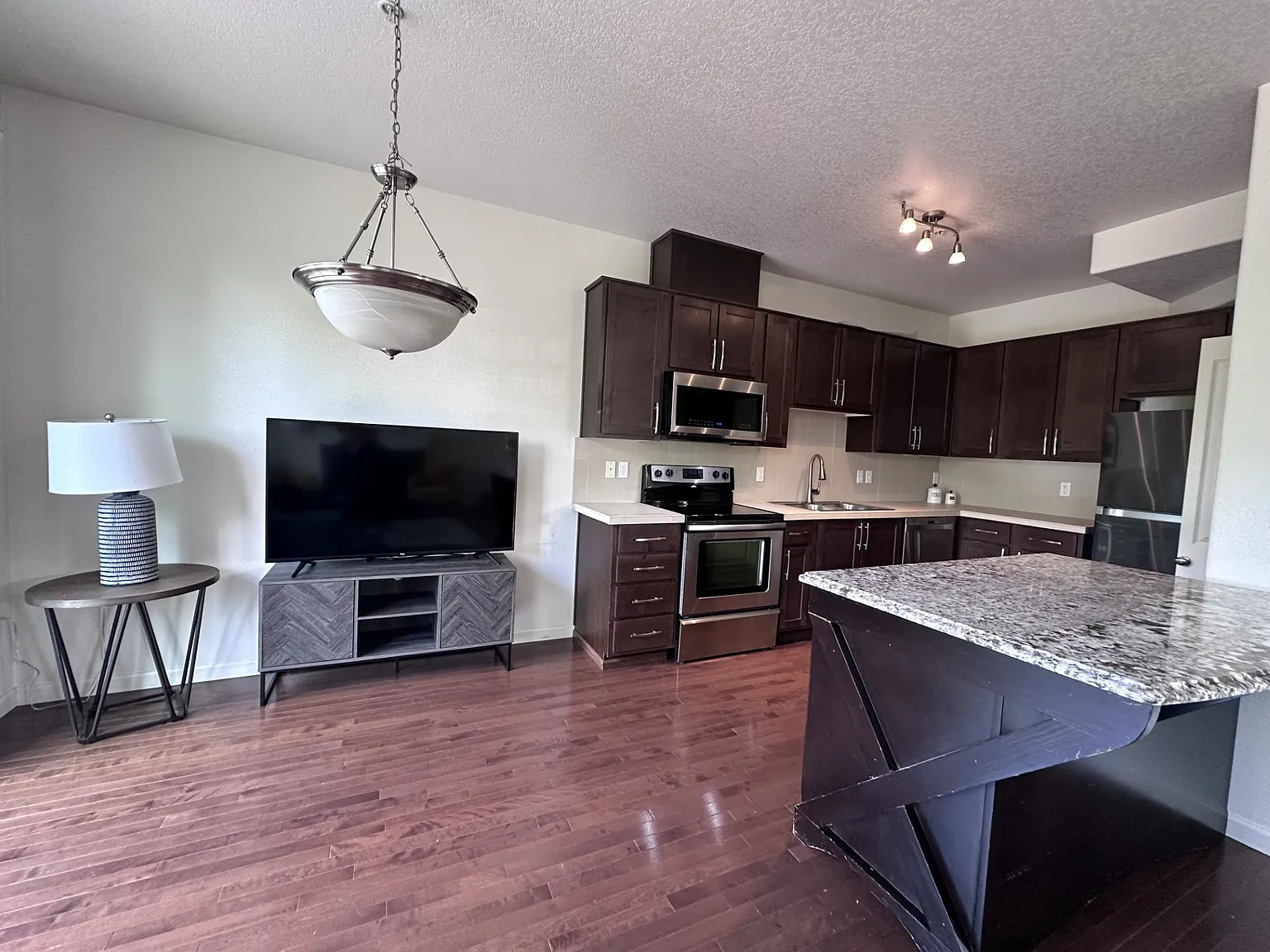 545 NW Lost Springs Ter — Photo 4