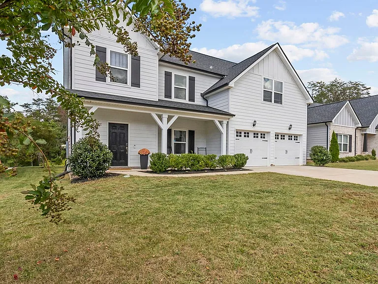 6508 Satjanon Dr — Photo 1