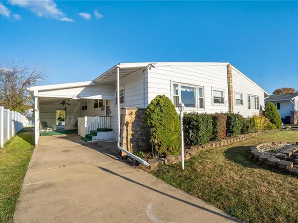 1572 Siegfried St, Bethlehem, PA 18017