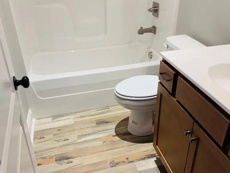 2651 Royal Ct — Photo 16