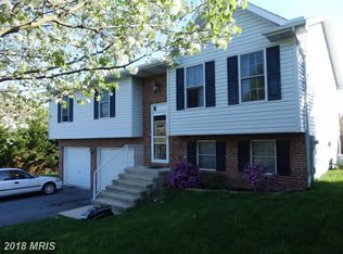 1838 Frank Rd, Chambersburg, PA 17202