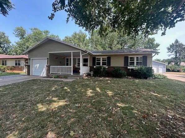 2040 N Kessler St, Wichita, KS 67203