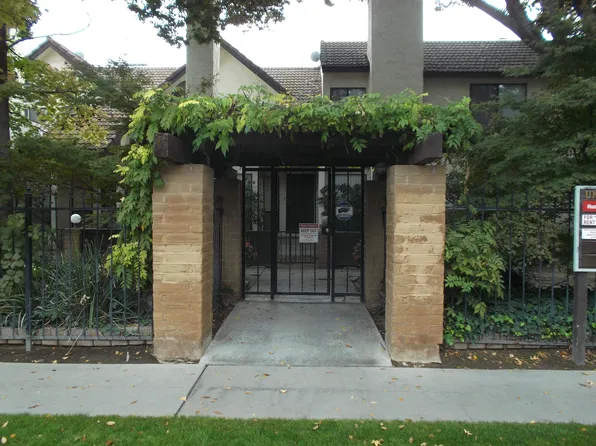 2890 E Huntington Blvd #115, Fresno, CA 93721