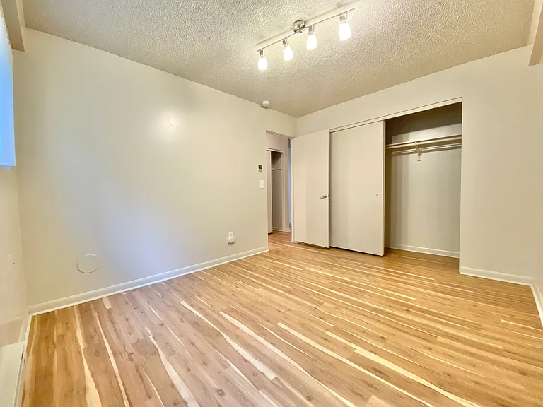 3916 S Pearl St #23 — Photo 10