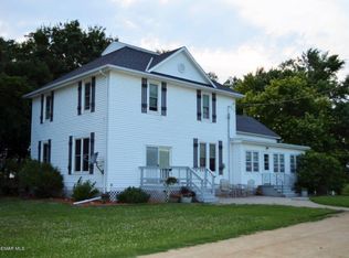 2271 250th Ave, Waldorf, MN 56091