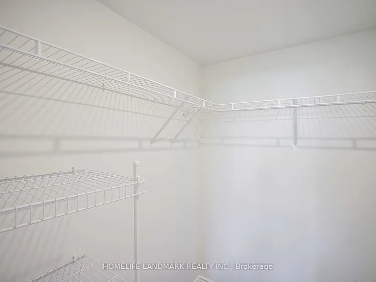 25 Greenview Ave #516 — Photo 12
