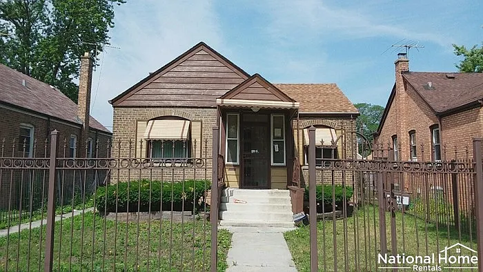 9636 S University Ave photo 1