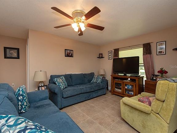 5th image of 30509 Eastport Dr