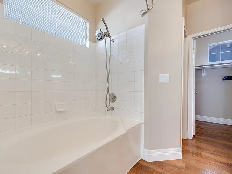3554 Pinnate Dr — Photo 31