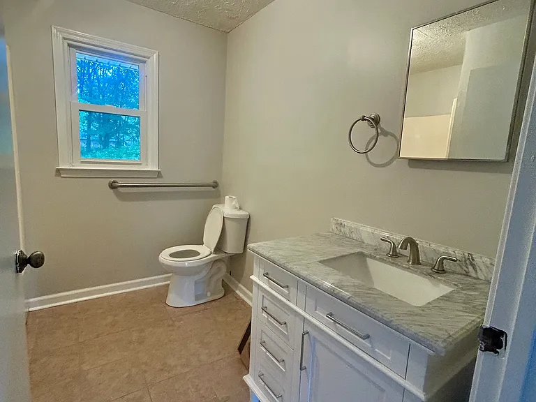 246 Shiloh Rd — Photo 5