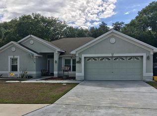 6827 Krenson Oaks Cir, Lakeland, FL 33810