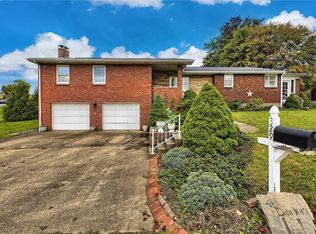 329 Thomas School Rd, Greensburg, PA 15601
