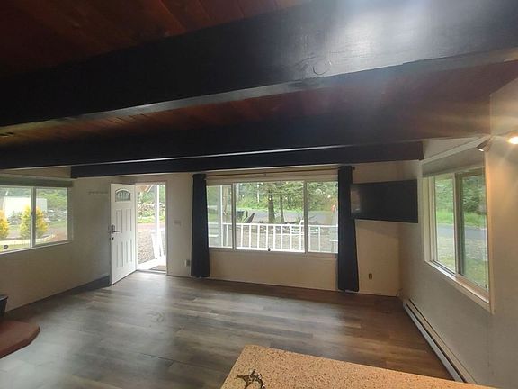 2nd image of 33 Woodland Dr