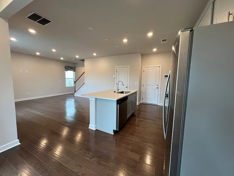 3840 Backwater St — Photo 9
